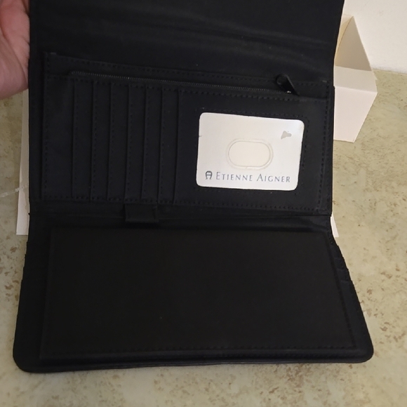 Etienne Aigner Black Leather Wallet - Picture 5 of 10